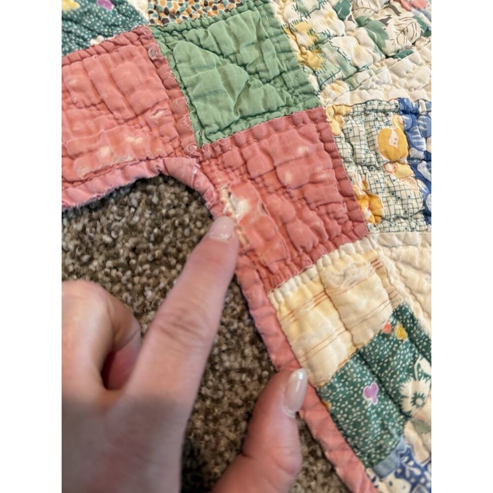 Vintage 1930's Handmade Quilt Double Wedding Ring Feed Sack Cotton Scalloped - Picture 8 of 11